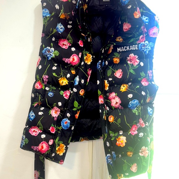 Mackage floral vest(NWOT) - Picture 1 of 5